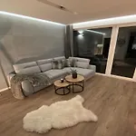 Marleski & Sauna Apartment *